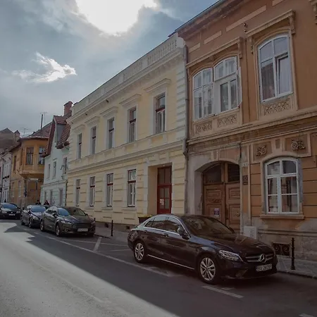 Apartamentul 16 * Brașov