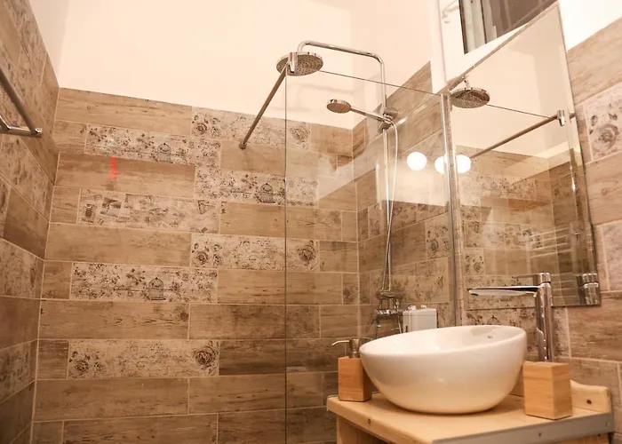 Apartamentul 16 * Brasov